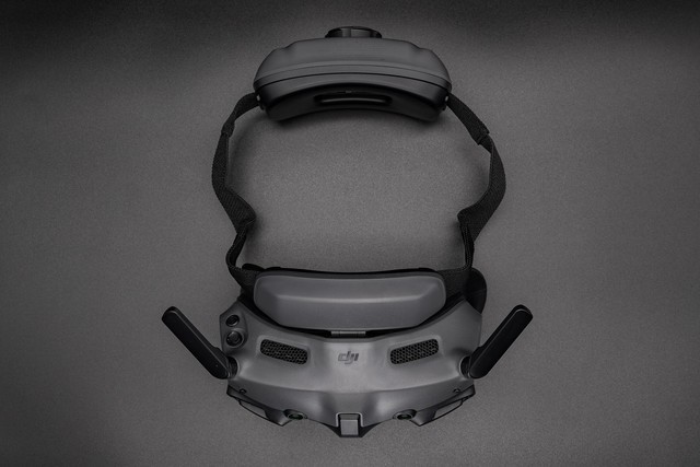 大疆Avata 2评测:新增一键花飞,自带桨保零基础上手的飞行体验无人机