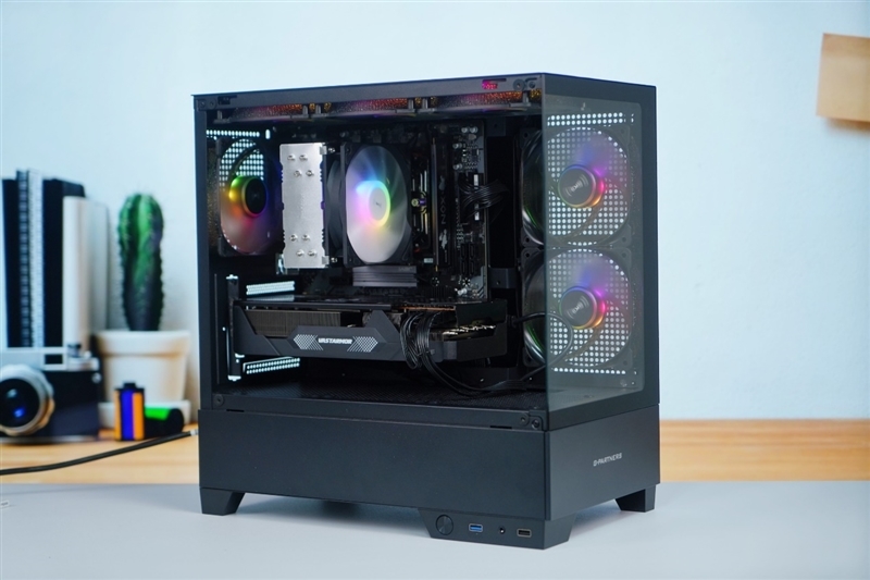 6K价位整机不二之选!AMD锐龙7 8700F评测:游戏、AI全方位战胜i5-14400F