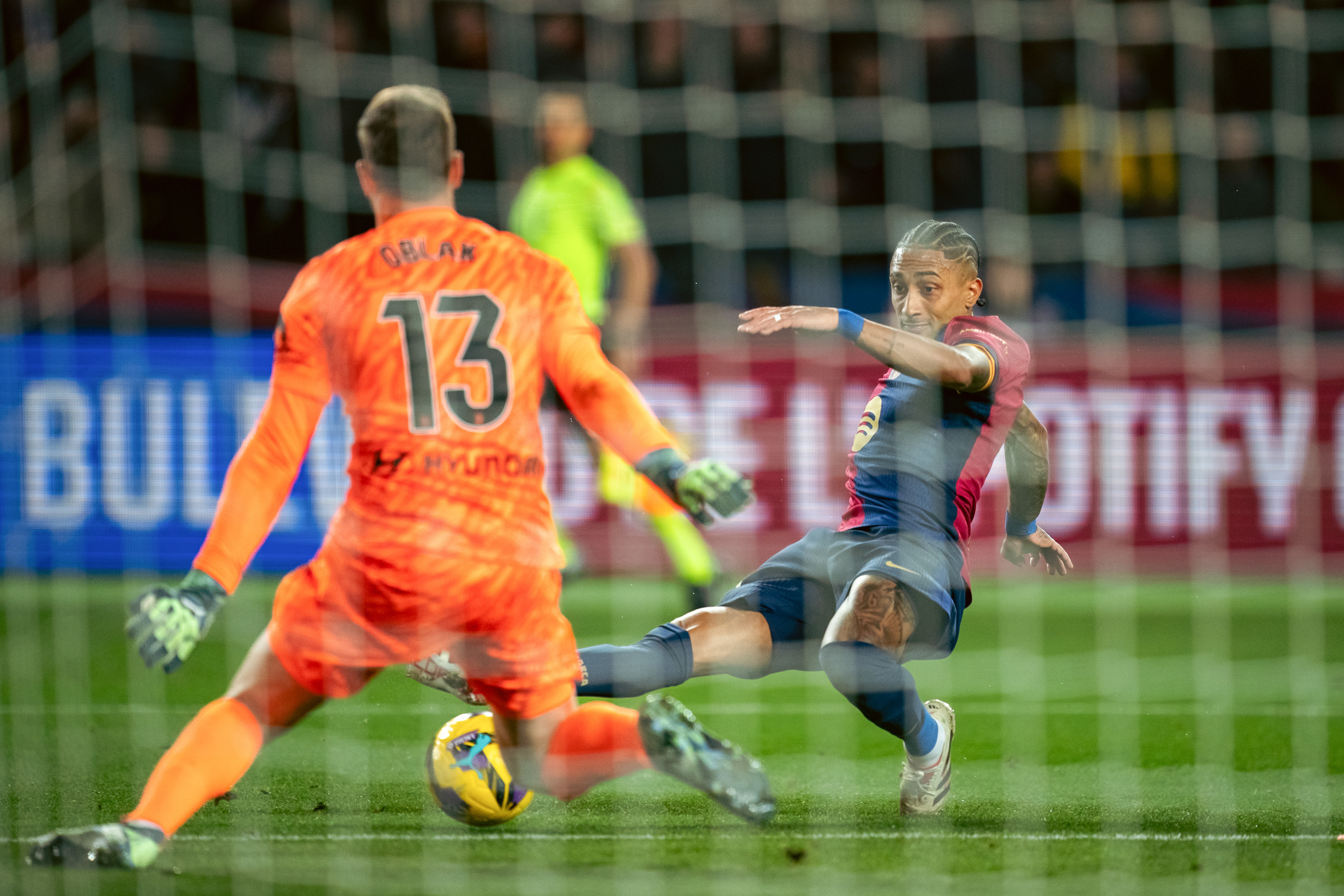 足球——西甲：巴萨不敌马竞_凤凰网