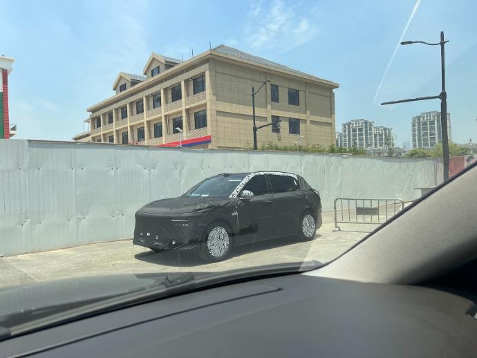 极氪2年规划:7款产品,007有SUV版,还有旅行版,2款MPV在途!