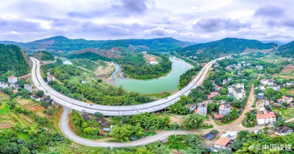 中国最美沿边公路!国道G219防城峒中至东兴公路建成通车