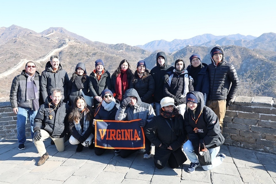 资讯有故事︱美国弗吉尼亚大学乒乓球代表团访华:重走乒乓路 一起向未来