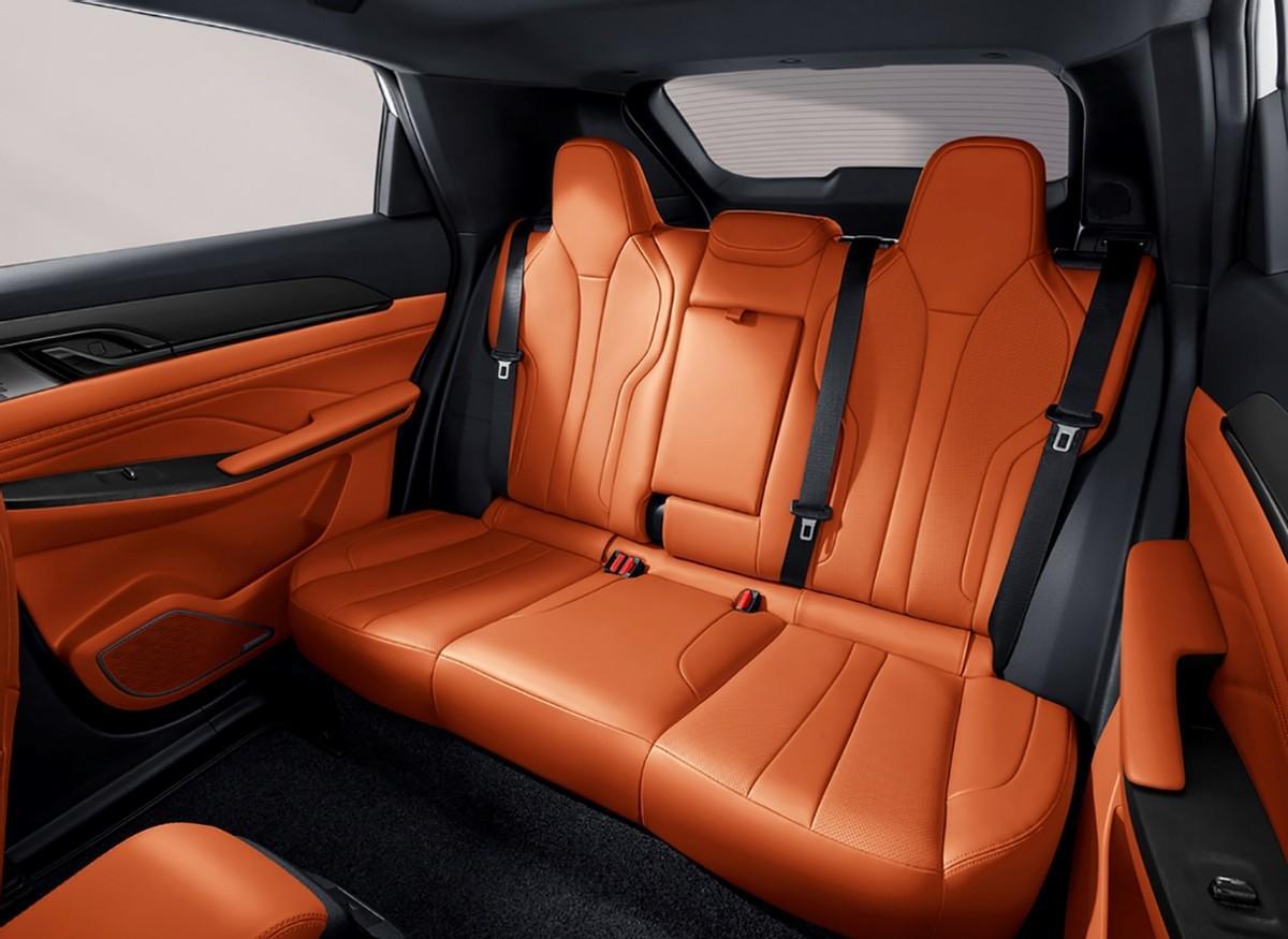 混动家用SUV成为主流 怎么选更实用?东风风神L7对比银河L7