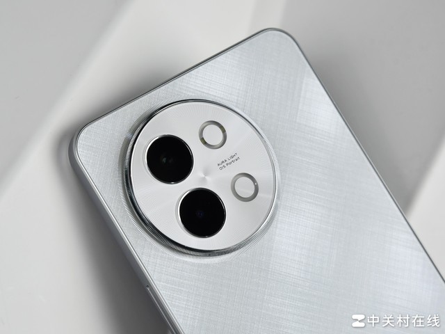 vivo S18e全面评测:2099元起,这可能是最低门槛体验蓝厂人像的手机了