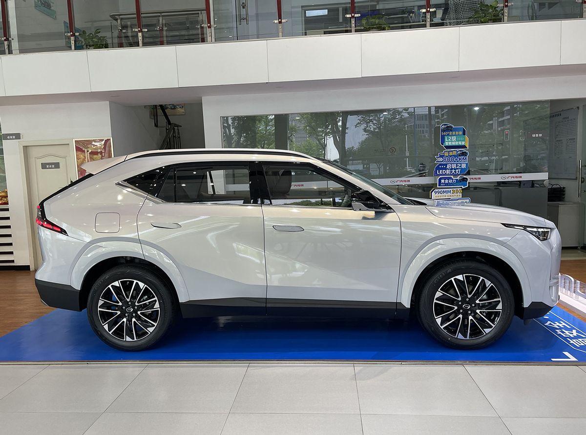 挂着GS4的名,其实是“影酷改”?传祺GS4 MAX实拍