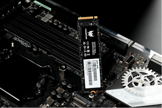 搬砖人的福音来了!GM7 PCIe4.0 SSD帮你一键提速工作效率461.png