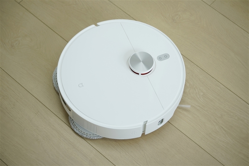 万帕吸力亲民价位 米家扫拖机器人M40评测:高性价比懒人清洁神器