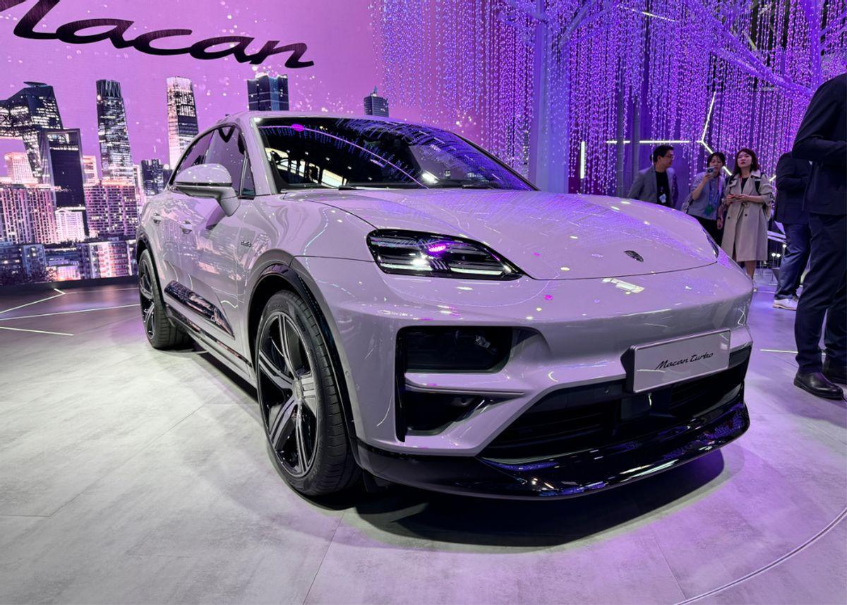 北京车展富人座驾盘点:最低约50万元,很多自主车在对标“78S”