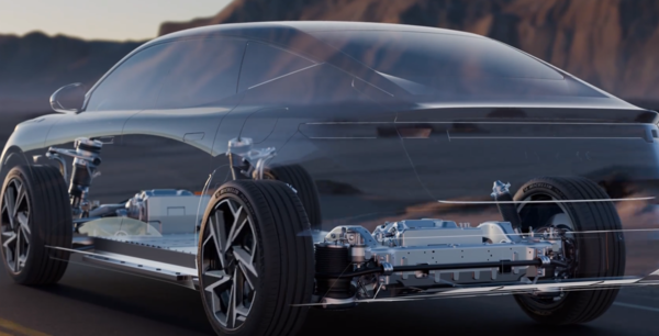 领克Z10顶配搭载双腔空悬