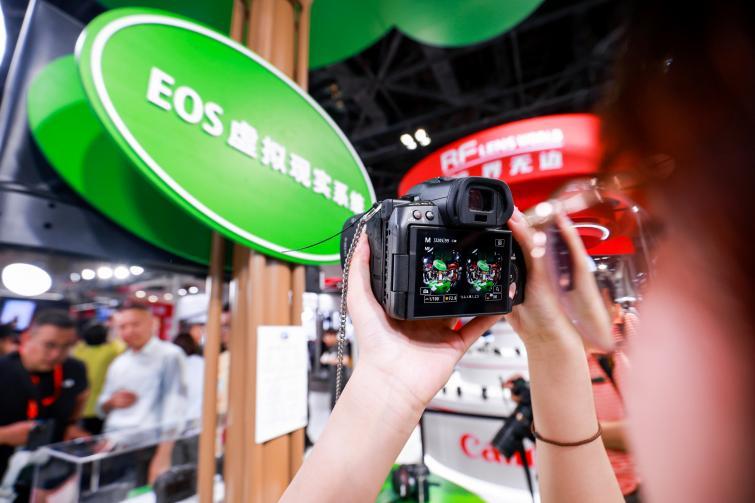 深耕VR、布局未来 VR创作者大会专访佳能高层