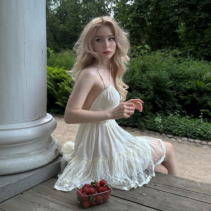 居家日常风格更养眼 波兰金发美女组图第一弹