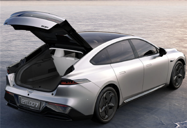 东风奕派首款车型eπ 007官宣!1月16日开启预售:主打15-20万市场