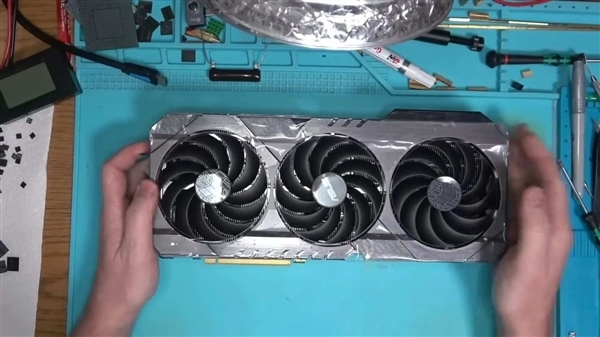 万元左右买全新RTX 4090:拆解后太夸张 核心竟跟3080 Ti一样
