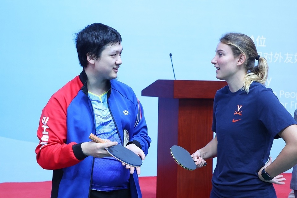 资讯有故事︱美国弗吉尼亚大学乒乓球代表团访华:重走乒乓路 一起向未来