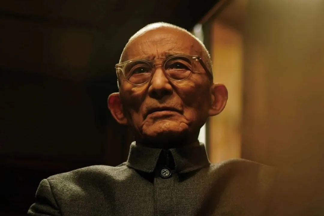 出演《繁花》时的游本昌已接近90岁高龄 / 《繁花》剧照