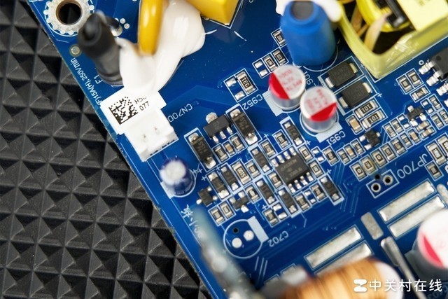 【有料评测】百盛高能XG850电源评测 极致性价比真白金国货