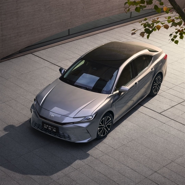 15万买凯美瑞、21万买汉兰达!广汽丰田618疯狂大促:都是混动