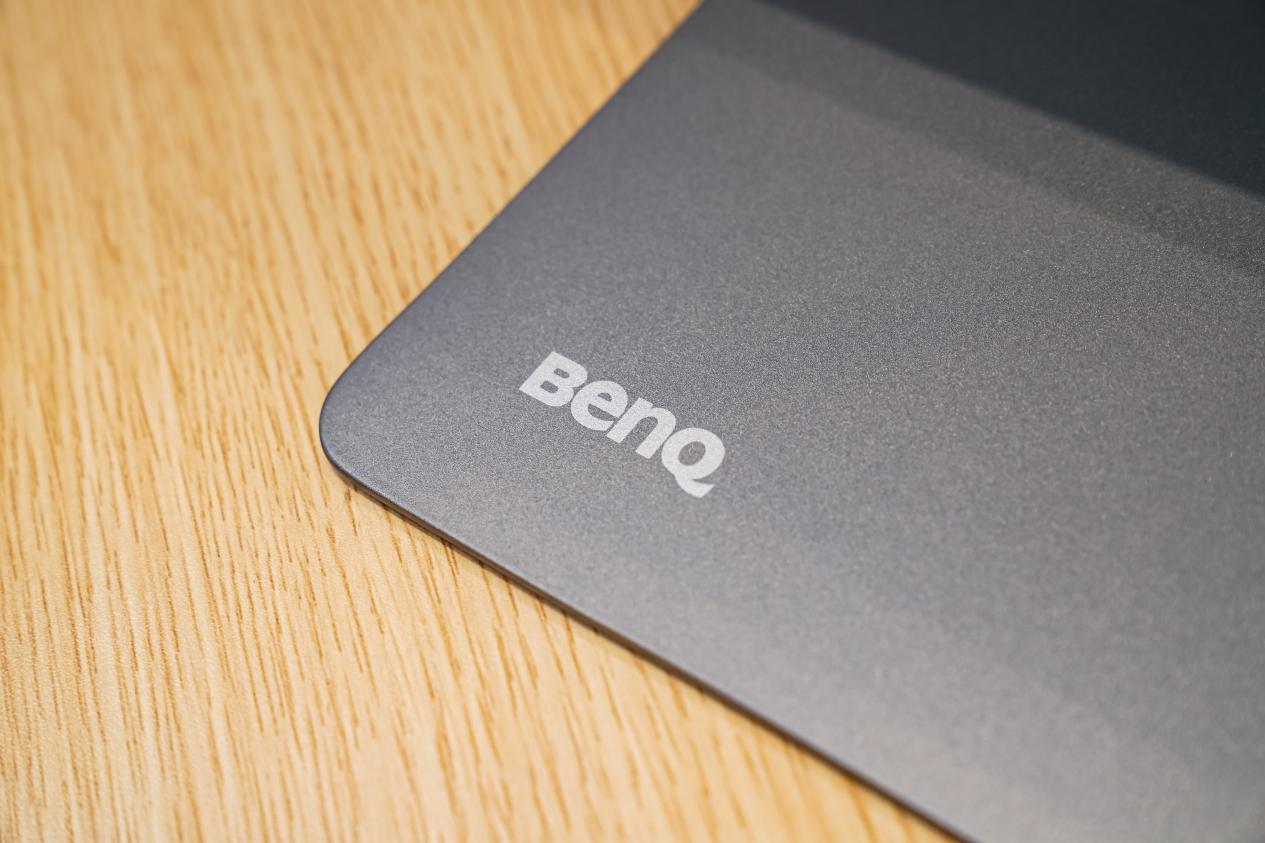 明基PD3206U显示器评测:软硬件协同的4K专业设计师显示器