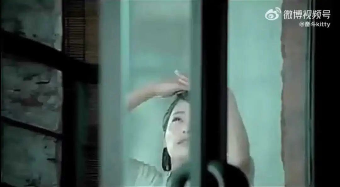 都当演员了，还舍不得给父亲买电脑？