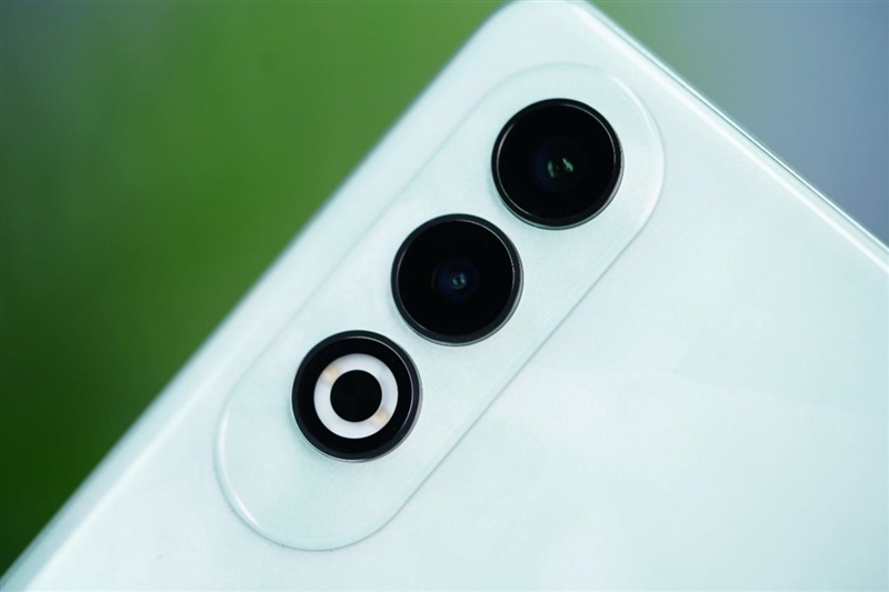 续航秒杀同价位所有手机!OPPO K12评测:5500mAh大电池能用一天半