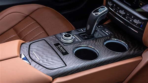 没有声浪还买吗 最后一台玛莎拉蒂总裁交付:V8时代结束