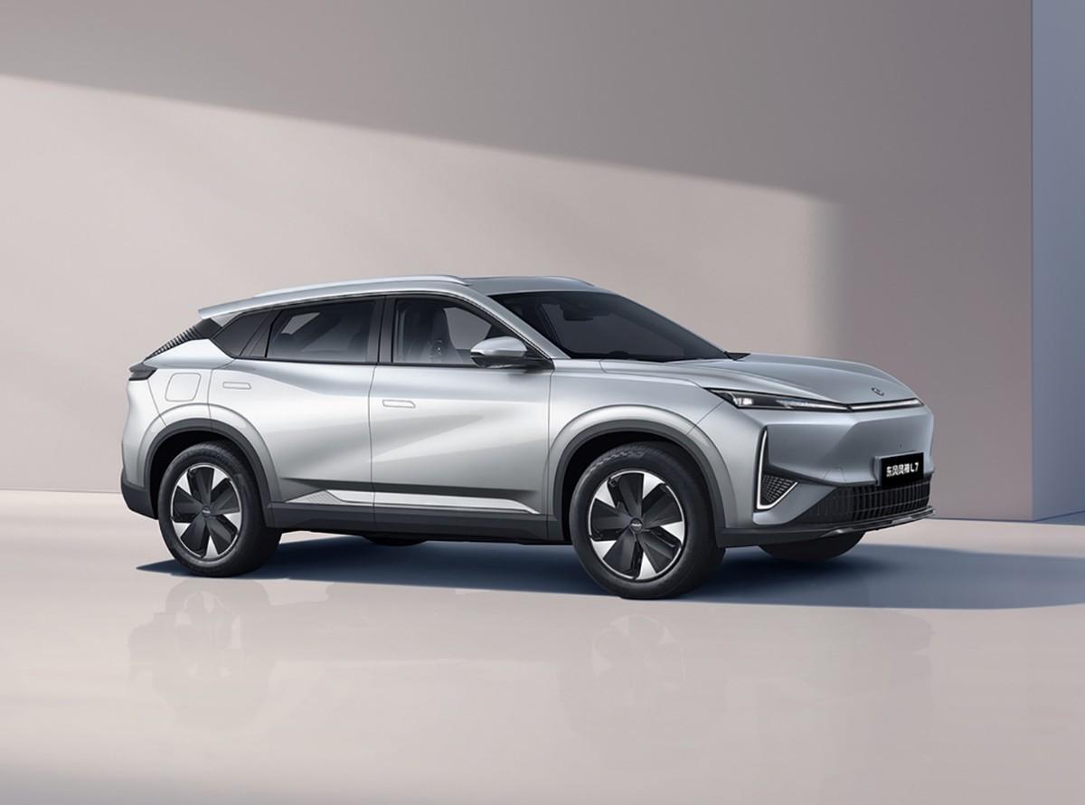 混动家用SUV成为主流 怎么选更实用?东风风神L7对比银河L7