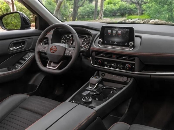 日产最野性城市SUV 奇骏Rock Creek特别版官图:三缸也能玩沙漠