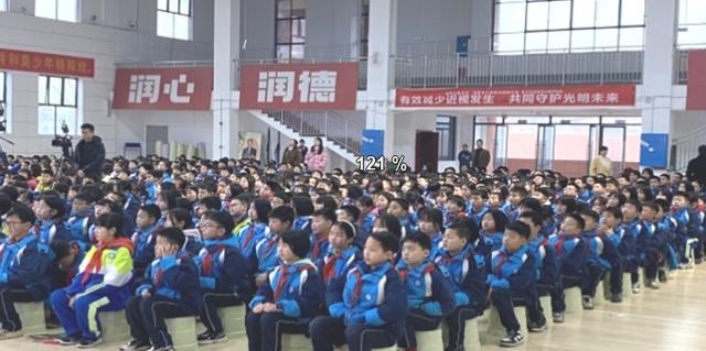 长郡蓝田润和学校师生代表参加活动