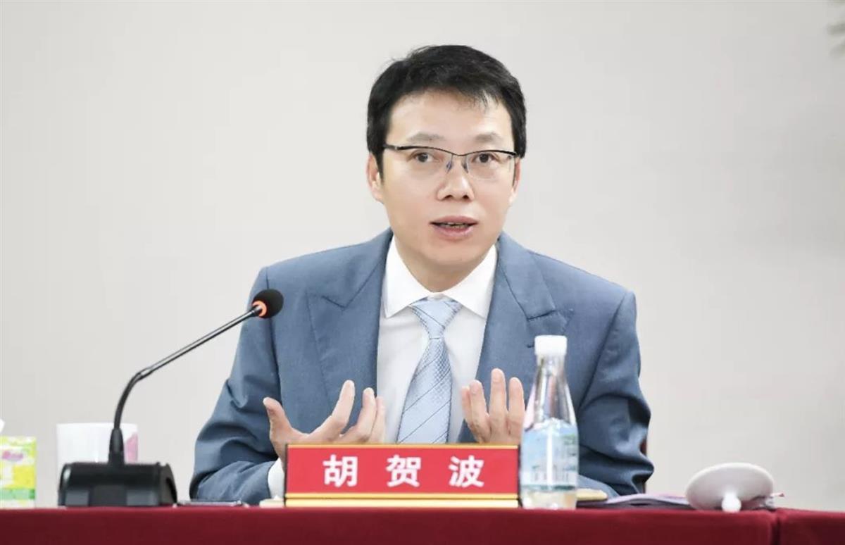胡贺波出任湖南湘潭市委书记,以财政和金融专业见长_凤凰网