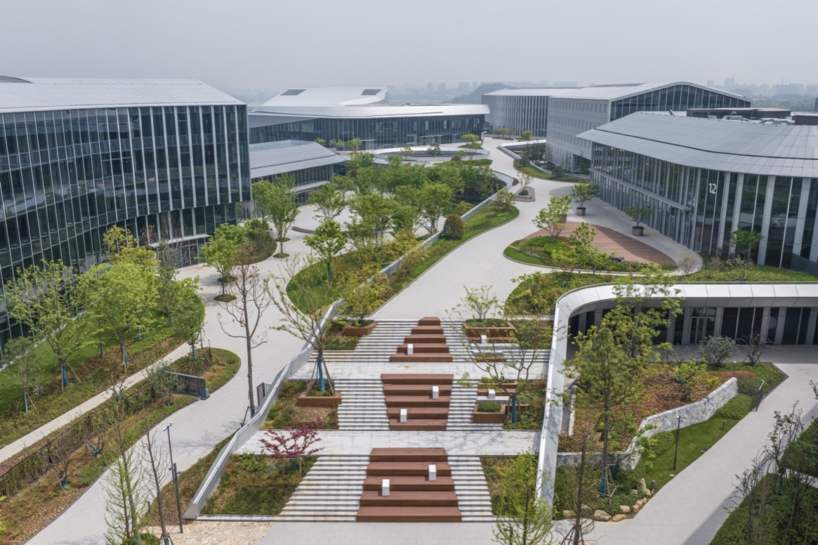 助推杭州未来科技城AI产业发展，阿里巴巴南湖未来科学园向AI企业部分免费开放