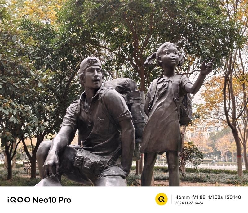 全球首款天玑9400游戏机iQOO Neo10 Pro全面评测:144帧丝滑玩《星铁》真香!