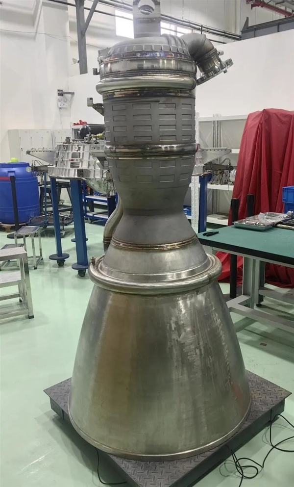 可复用!天兵科技天龙三号火箭110吨发动机校准试车成功:对标猎鹰九号