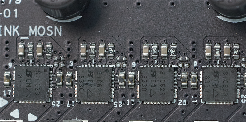 高颜值小板!华硕ROG STRIX B760-G GAMING WIFI S小吹雪评测:稳上8000!