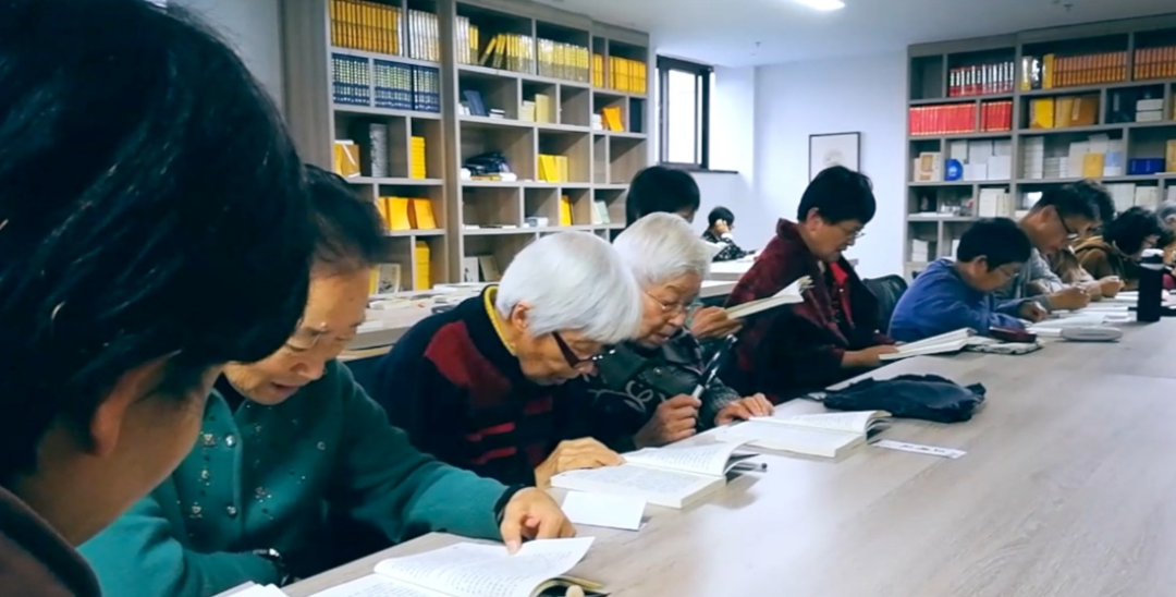 银发读书会