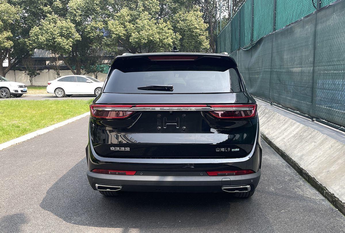 买不起理想L7可以看看TA,P2+P3双电机有创意,捷途山海L9实拍