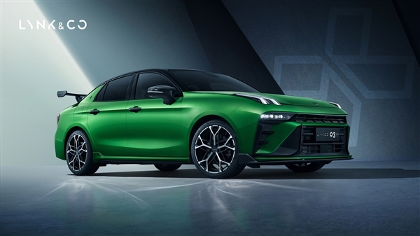 宽体低趴大尾翼 新款领克03+官图发布:零百5.7秒国产燃油钢炮来了