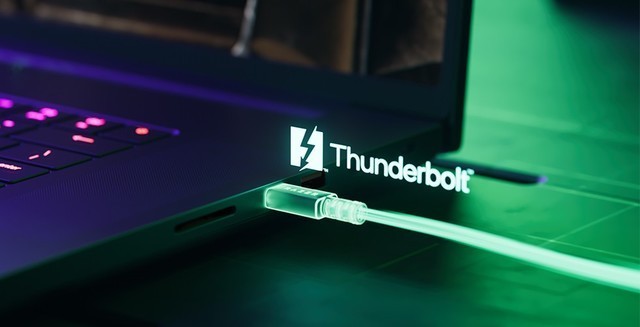 RAZER发布全新灵刃18:旗舰灵刃面市