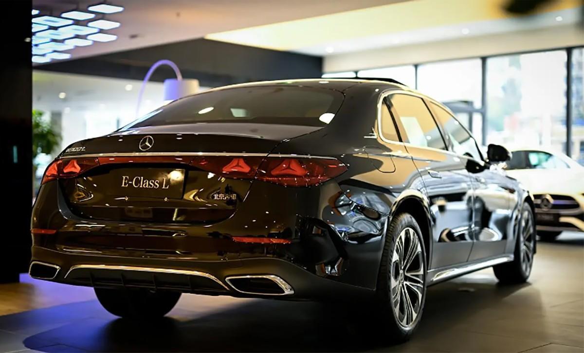奔驰E级前线战报:9成客户选立标,1成客户全款,4成客户对比5系