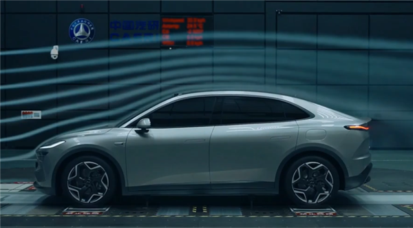 全球中型SUV能耗最低!乐道L60能耗公布:百公12.1度电