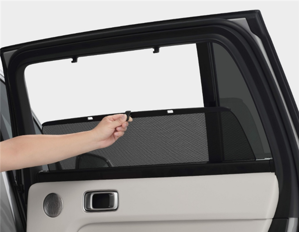 给“移动的家”来点软装 理想汽车上架二排侧窗遮阳帘:699元