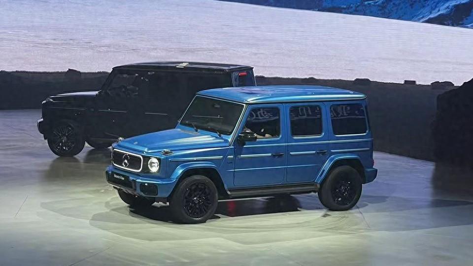 但在轰轰烈烈的电气化浪潮下,奔驰大g还能稳坐前排吗?