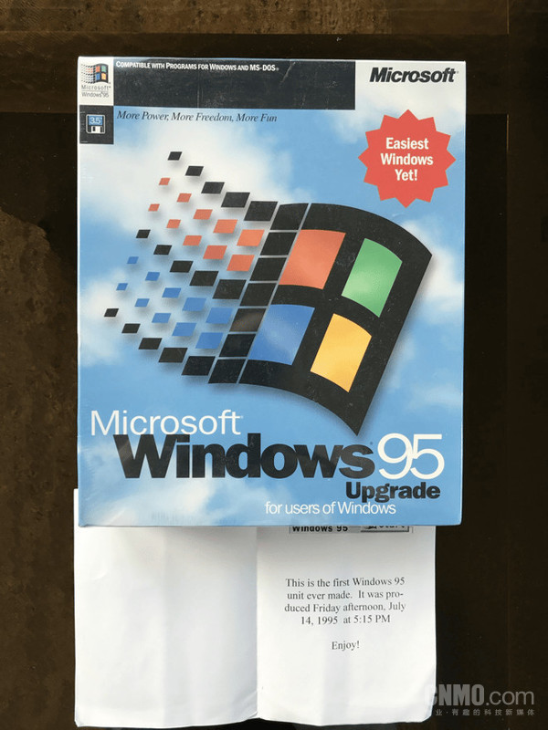 首个Windows 95零售版