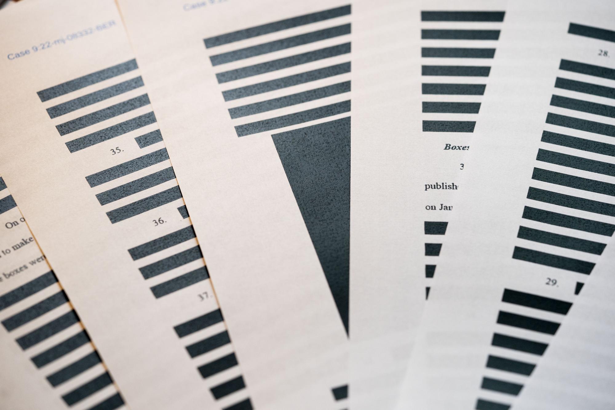 特朗普“密件风波”刑诉遭驳回_凤凰网