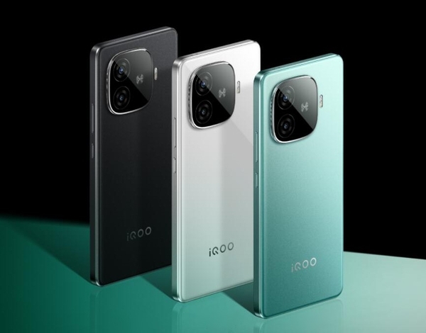 到手价低至1209元,iQOO Z9系列购物季冲刺