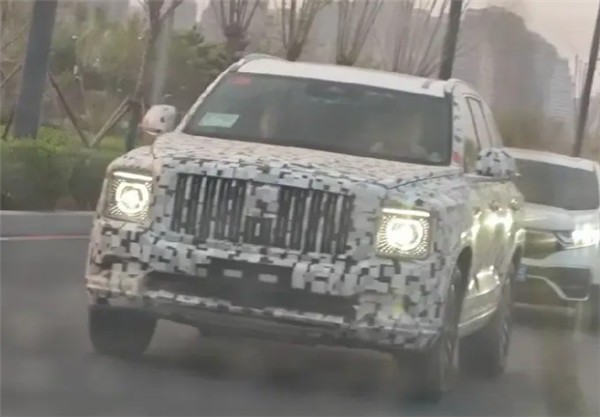 每日车圈新鲜事:零跑C16大定超1万|坦克800谍照曝光|2025款奥迪A3亮相