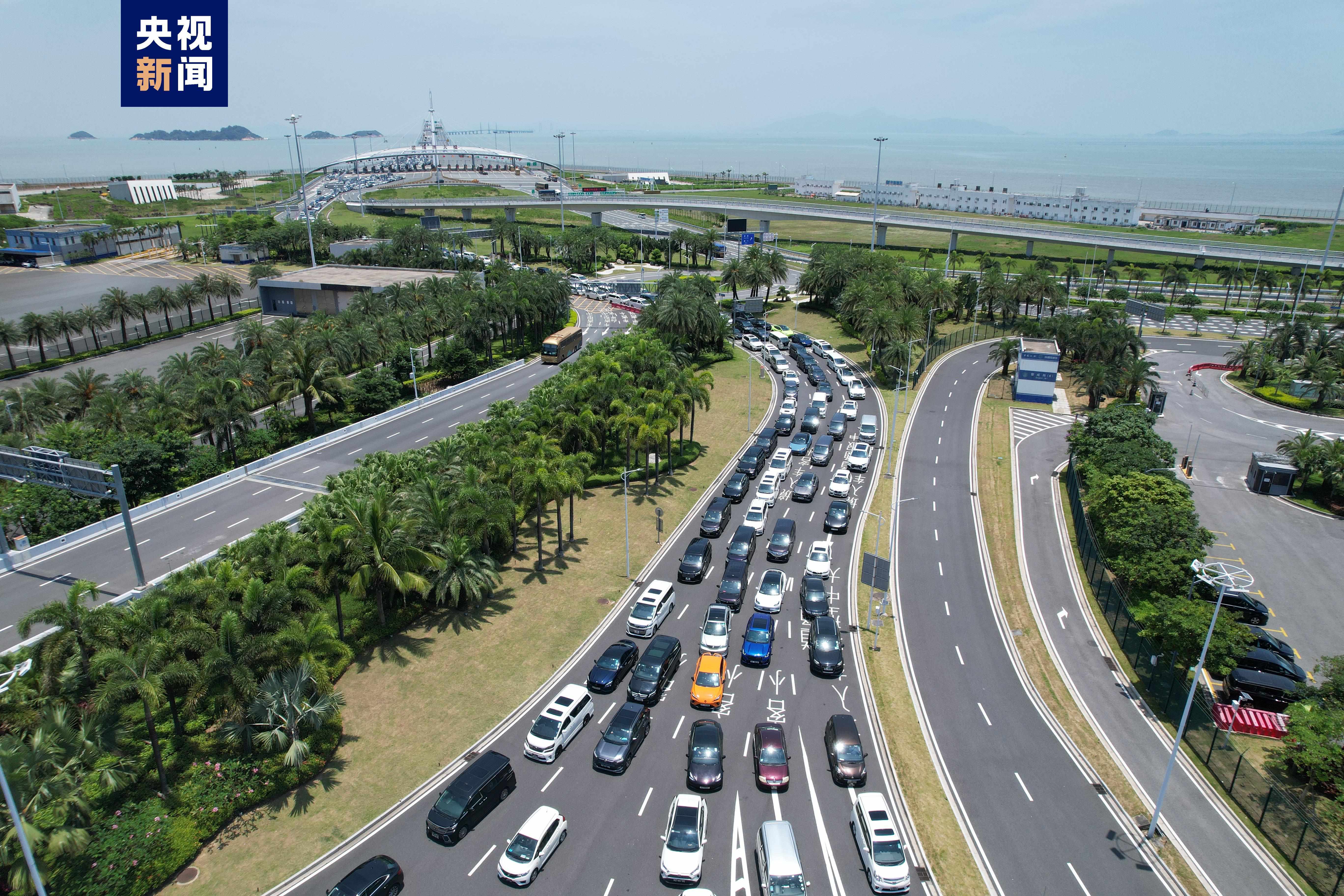 创历史最快纪录!港珠澳大桥今年出入境旅客超1000万人次