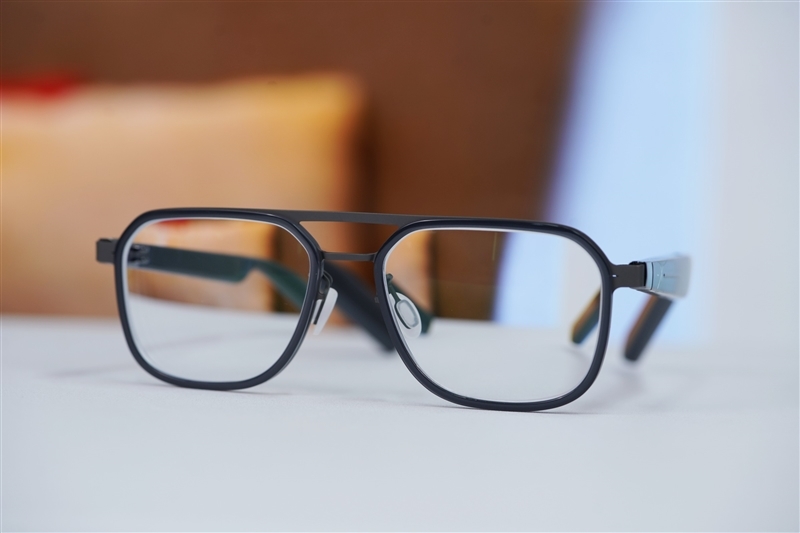 专属于你的AI管家!界环AI音频眼镜:出门再也不怕忘带耳机 听歌我能用一天