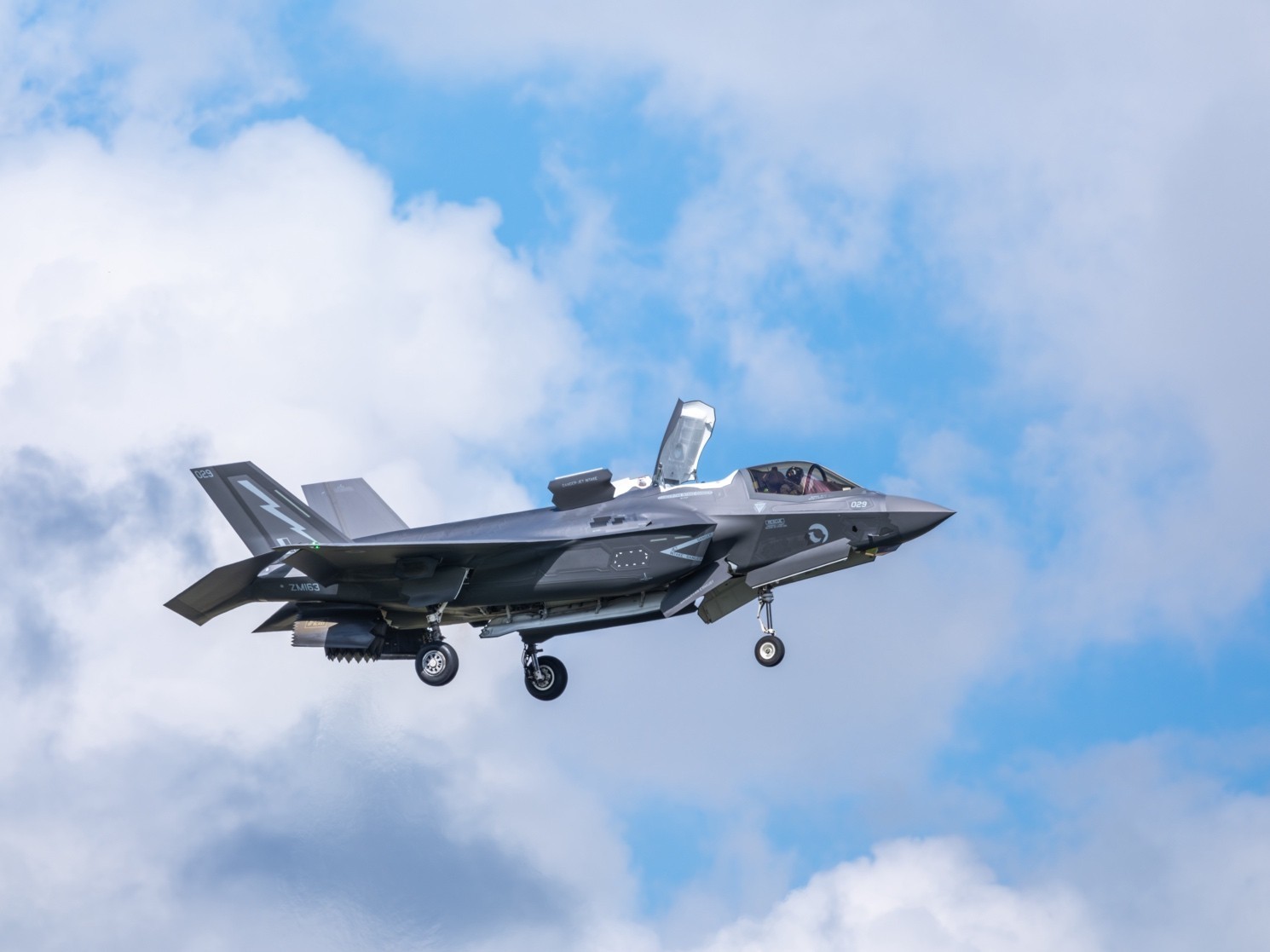 一亿像素的航空魅力 富士GFX100II与GF500mm F5.6记录英国RIAT与范堡罗航展