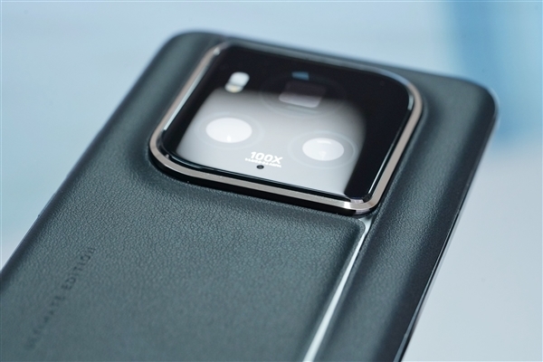 鹰眼相机设计更灵动!荣耀Magic6至臻版图赏