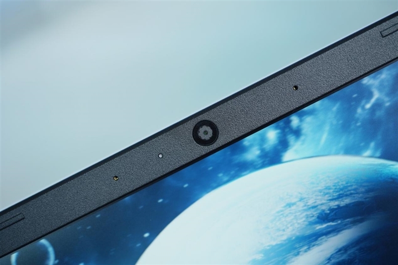 几乎是性价比最高的RTX 4060游戏本!七彩虹隐星P15 2024评测